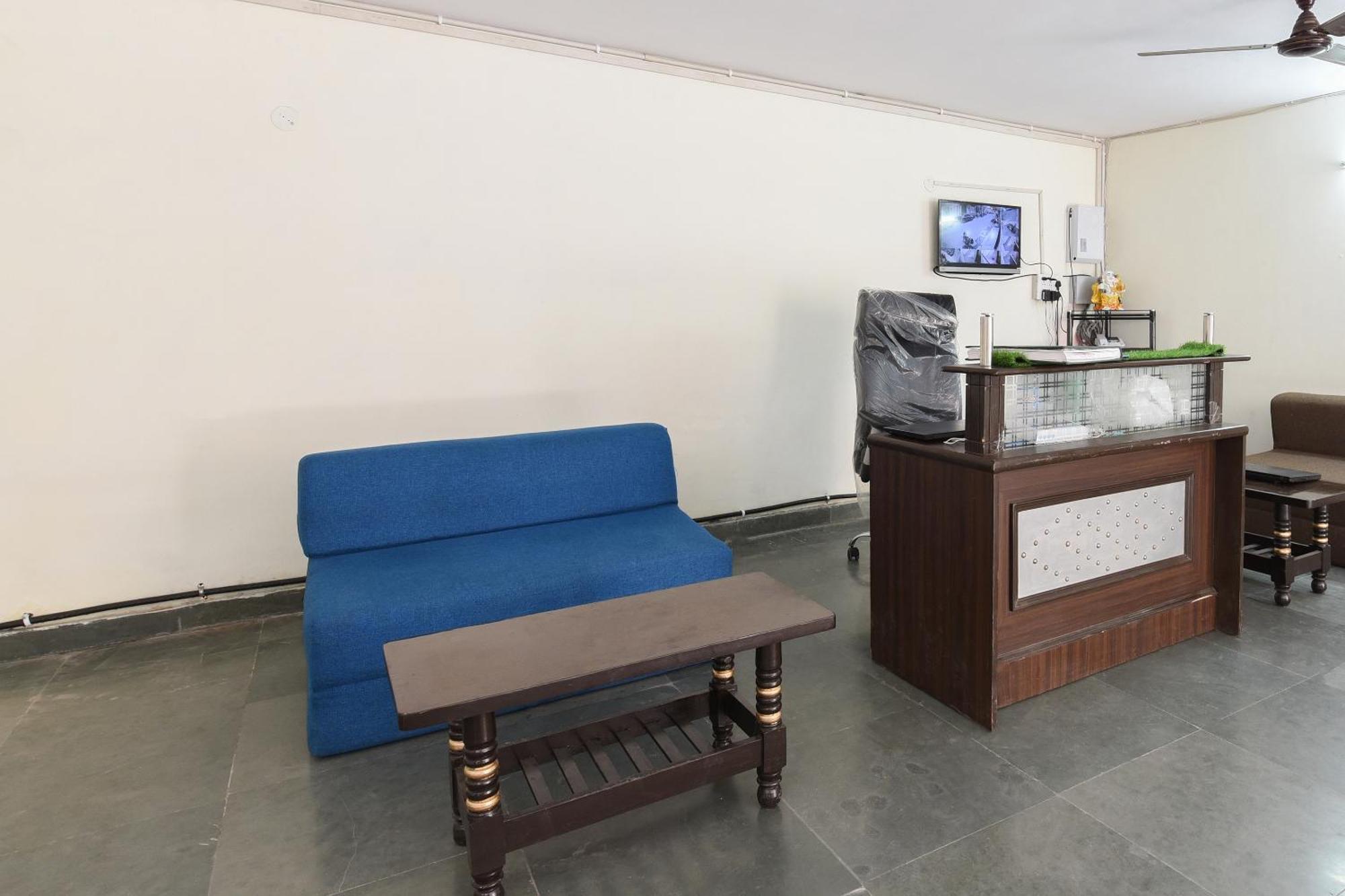 Hotel O Club Residency Нью-Дели Экстерьер фото